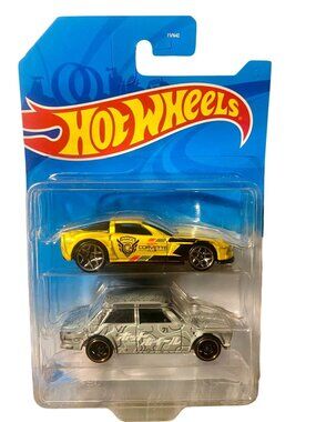 Hot Wheels 2-Pack Diecast Cars Corvette Club & Nissan Skyline Design New In Orig